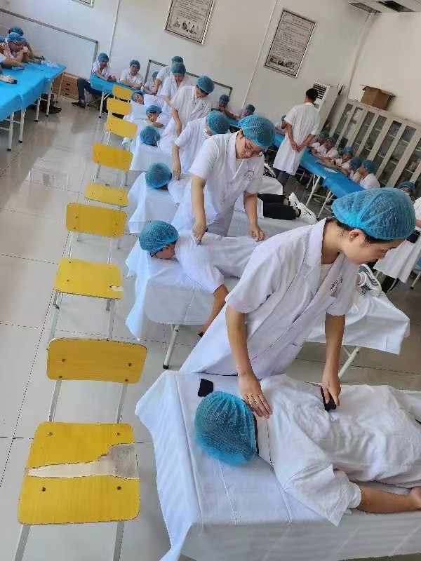 石家庄白求恩医学院2025年招生简章